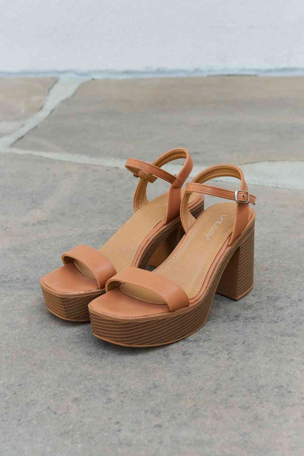 Weeboo Platform Heel Sandals