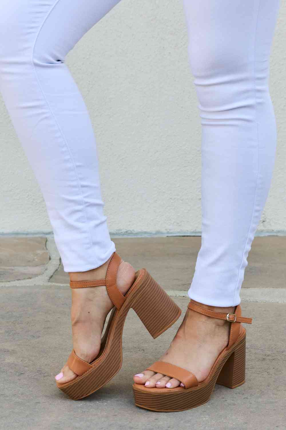 Weeboo Platform Heel Sandals